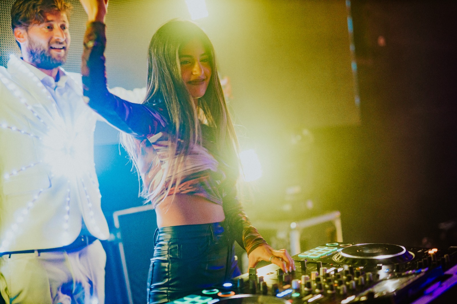  די ג׳יי וורה - היישר מהמועדונים בתל אביב. צילום: בן גבאי